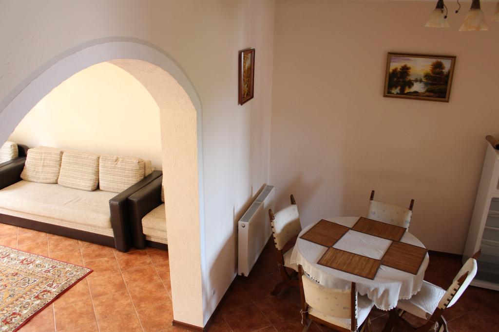 Panorama Townhouse Apartment Polyana  Exterior foto